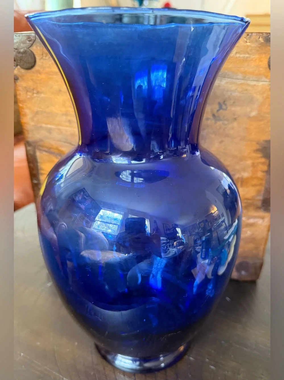 Cobalt Blue Vintage Indiana Glass Vase - sturdy, great shape!
